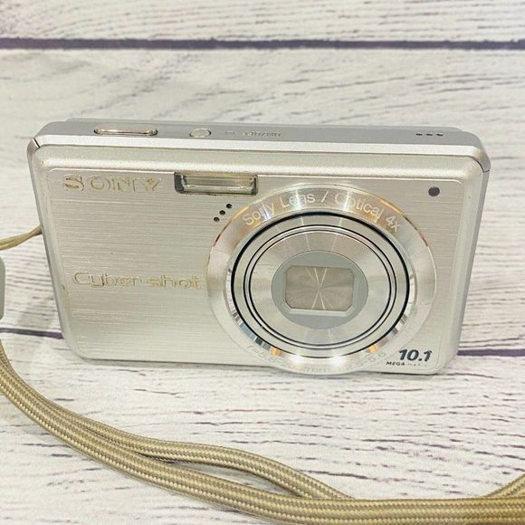 Sony Cyber-shot DSC-S950 10.1MP Digital Camera "SILVER"